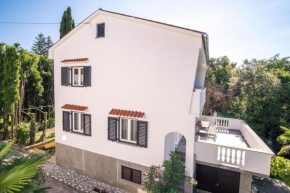 Apartment Nova Mira, Malinska - Luxuriöse Ferienwohnung in Strandnähe